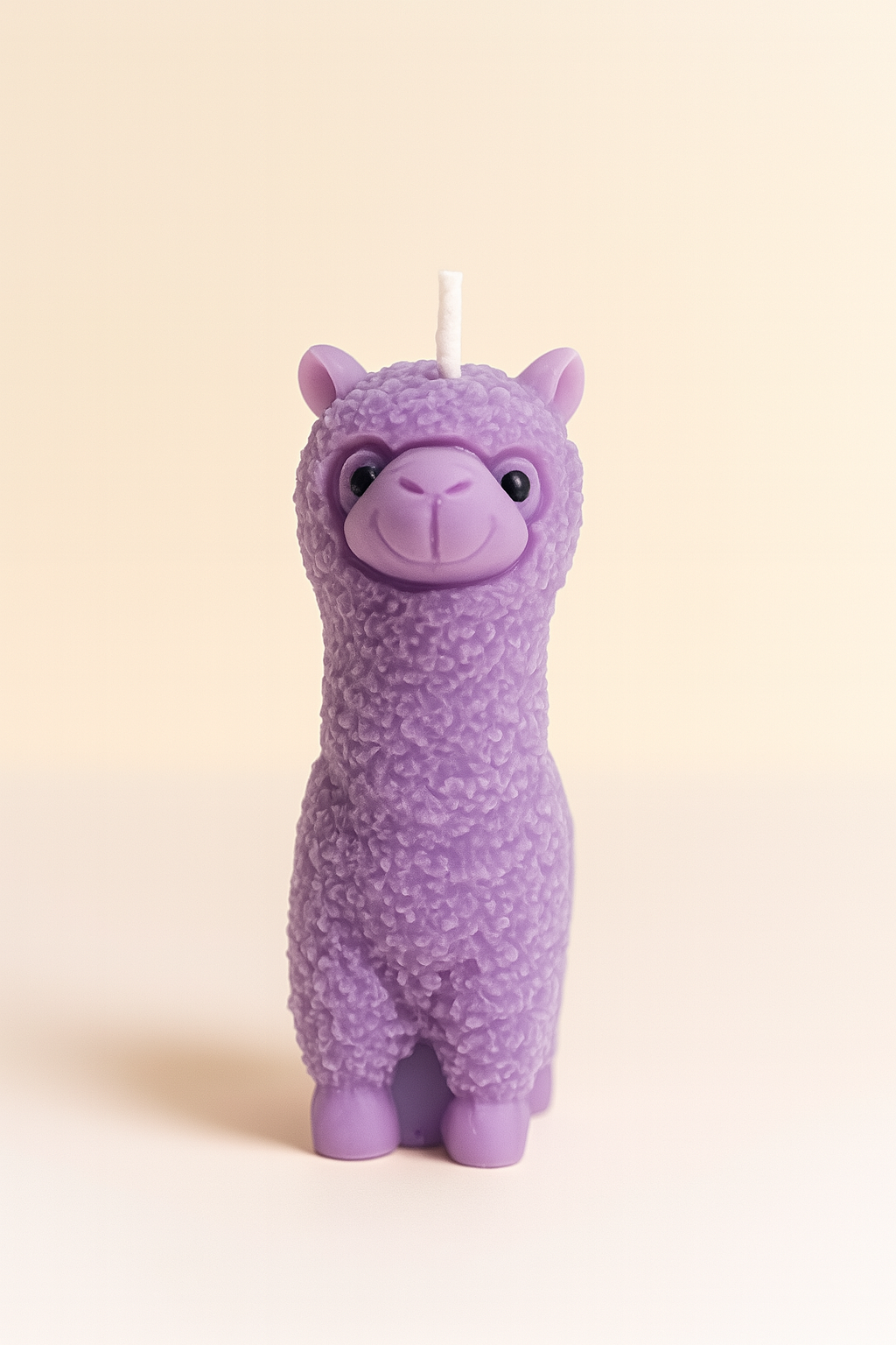 Alpaka Kerze – Handgemachte Tierkerze als Deko & Geschenk