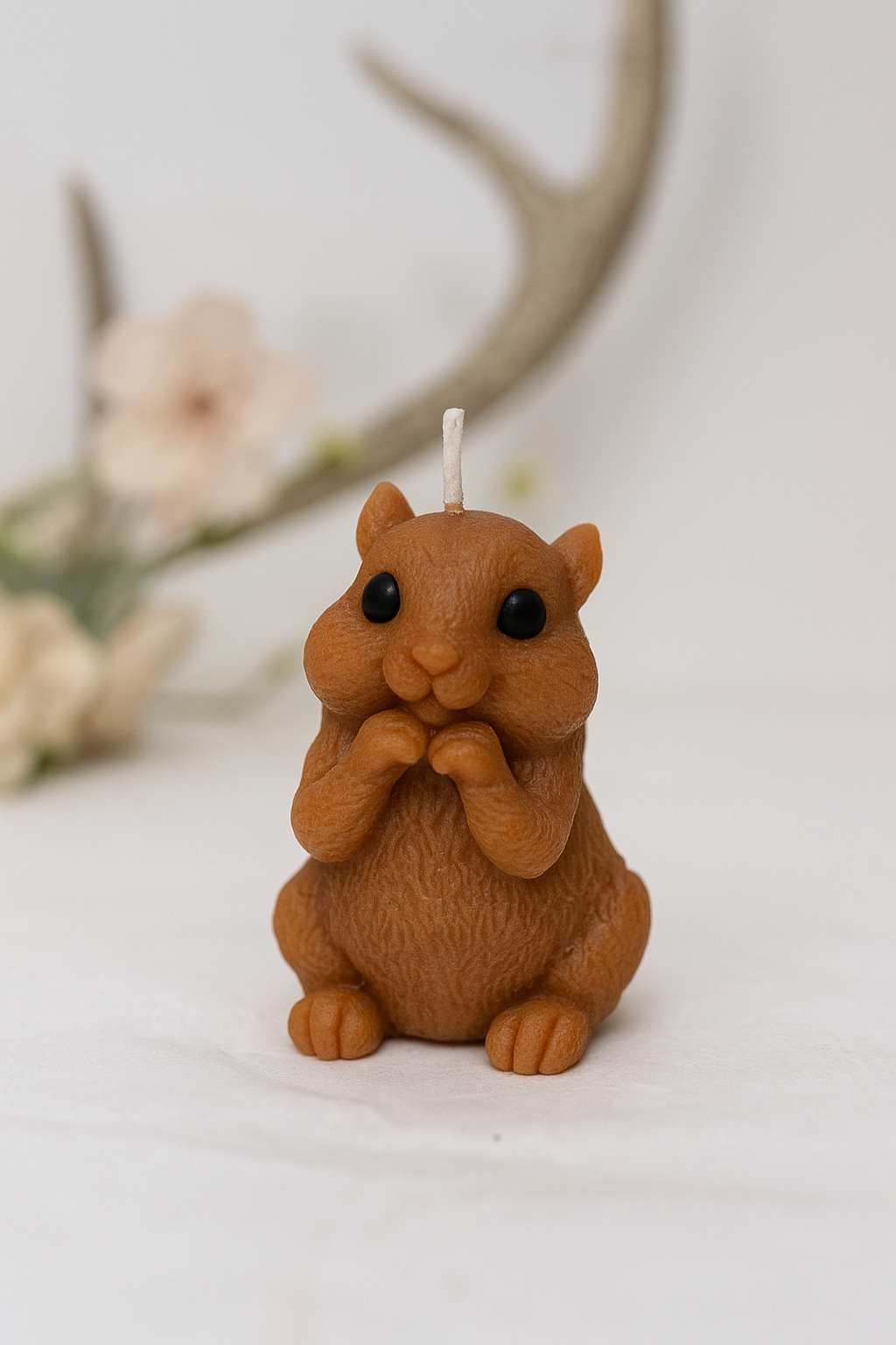 Süße Hamster-Kerze – Handgemachtes Wachs-Tierchen als Geschenkidee Kandlewax Studio